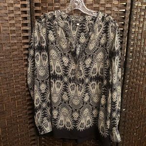 Lightweight slinky tunic top